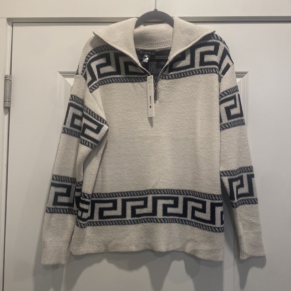 Bloomingdale’s “Auqa” Printed Fleece Quarter Zip Pullover NWTGS - Picture 4 of 8